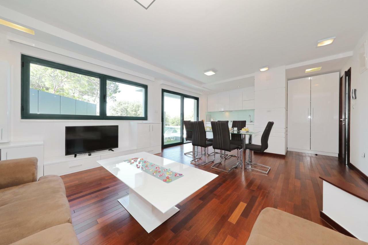 Villa Peric 셀리네 외부 사진